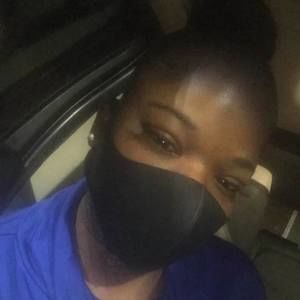 Meet your Posher, Crystal